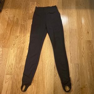 Lululemon stirrup yoga leggings with mesh strip down legs